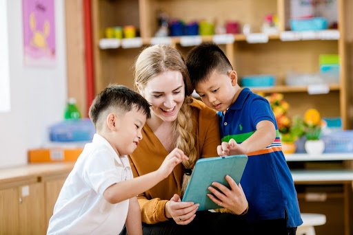 Cách Dạy Học Hiệu Quả Giúp Trẻ Nhanh Tiếp Thu "Bí Quyết Thành Công Từ Htdkids"