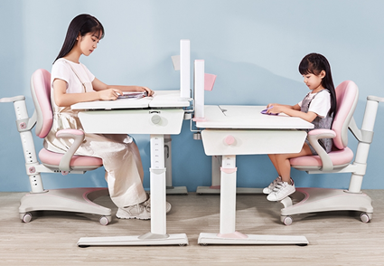 Tiêu chí chọn bàn ghế chống gù cho học sinh đúng cách